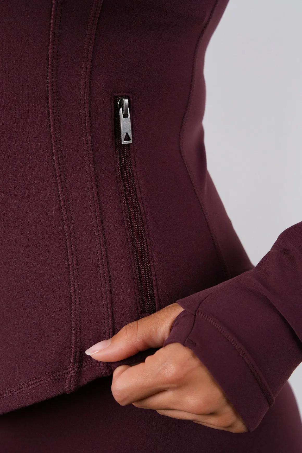 Cloud II™ Frame Jacket - Wine