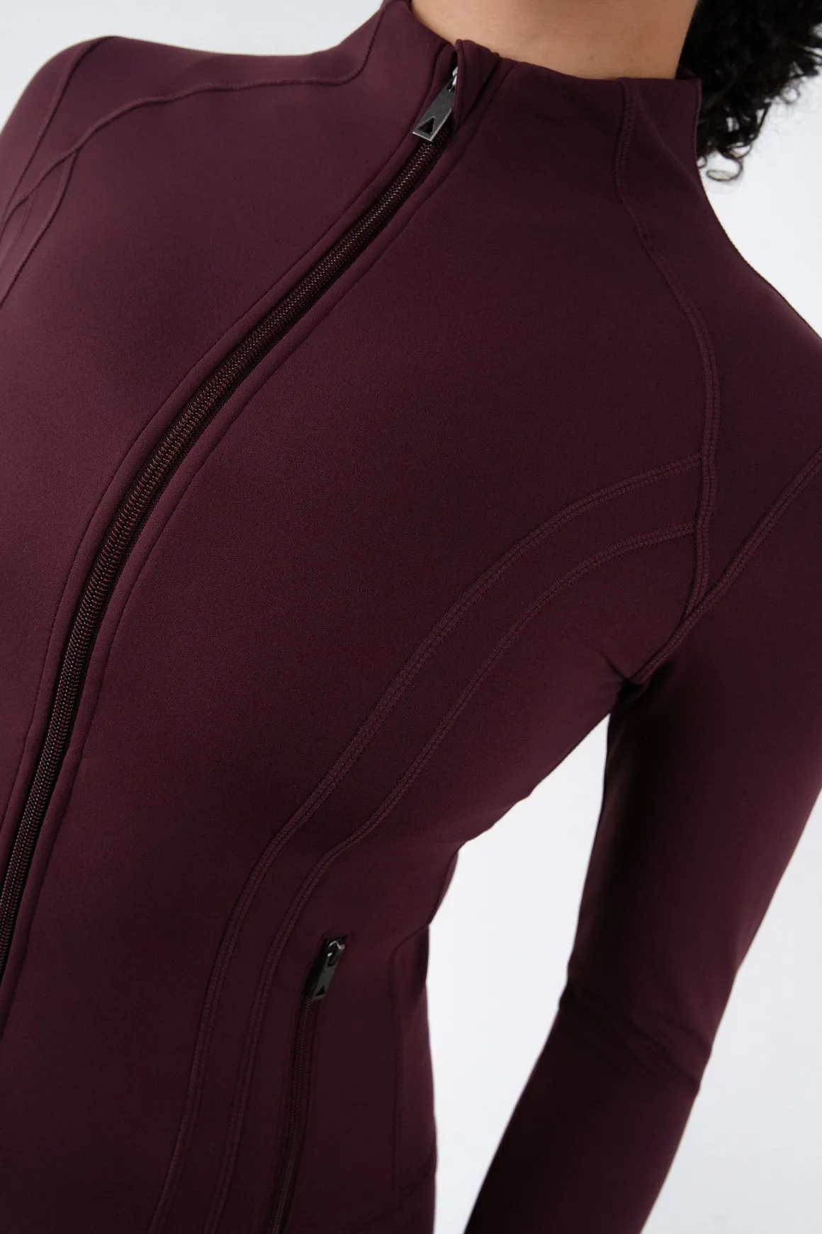 Cloud II™ Frame Jacket - Wine