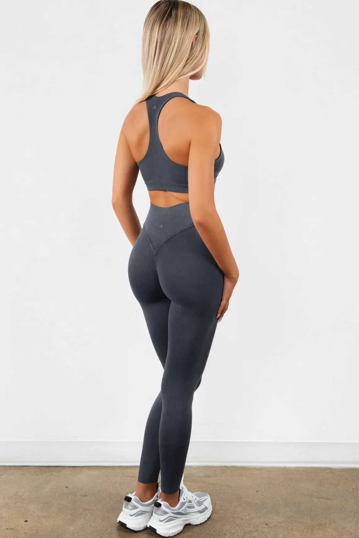 Cloud II™ Outline Pant - Carbon Washed