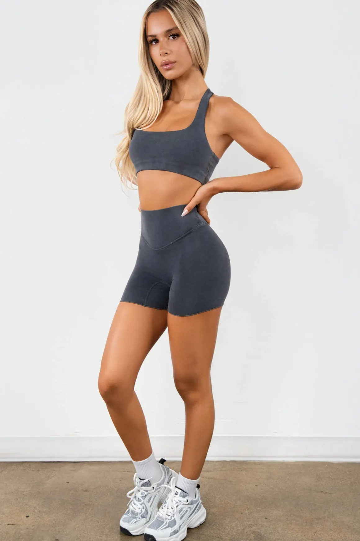 Cloud II™ Outline Volley Short - Carbon Washed