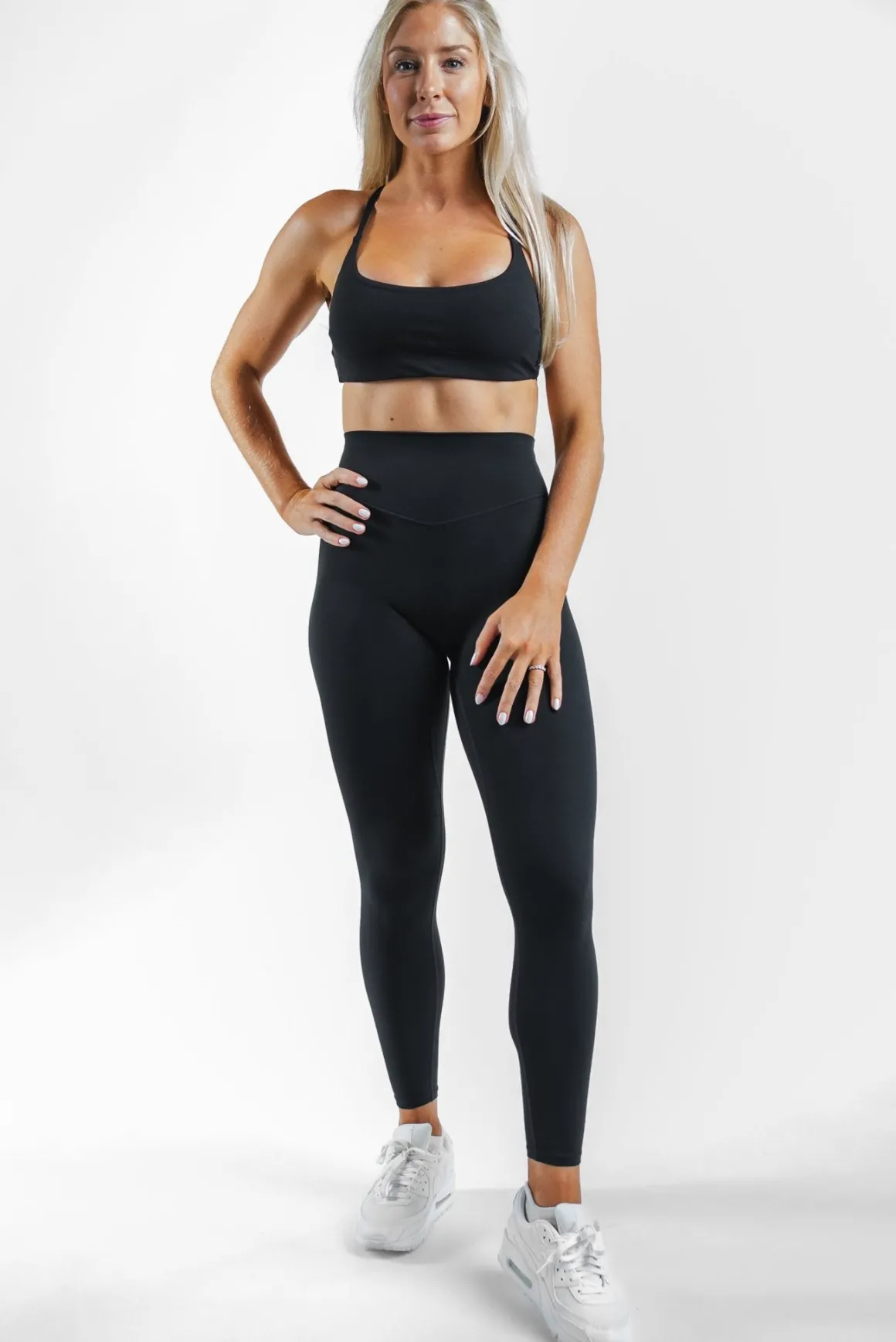 Cloud II™ Strappy Bra - Midnight