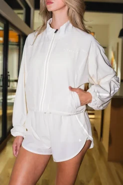 Vitality Breeze® Windbreaker - Oat