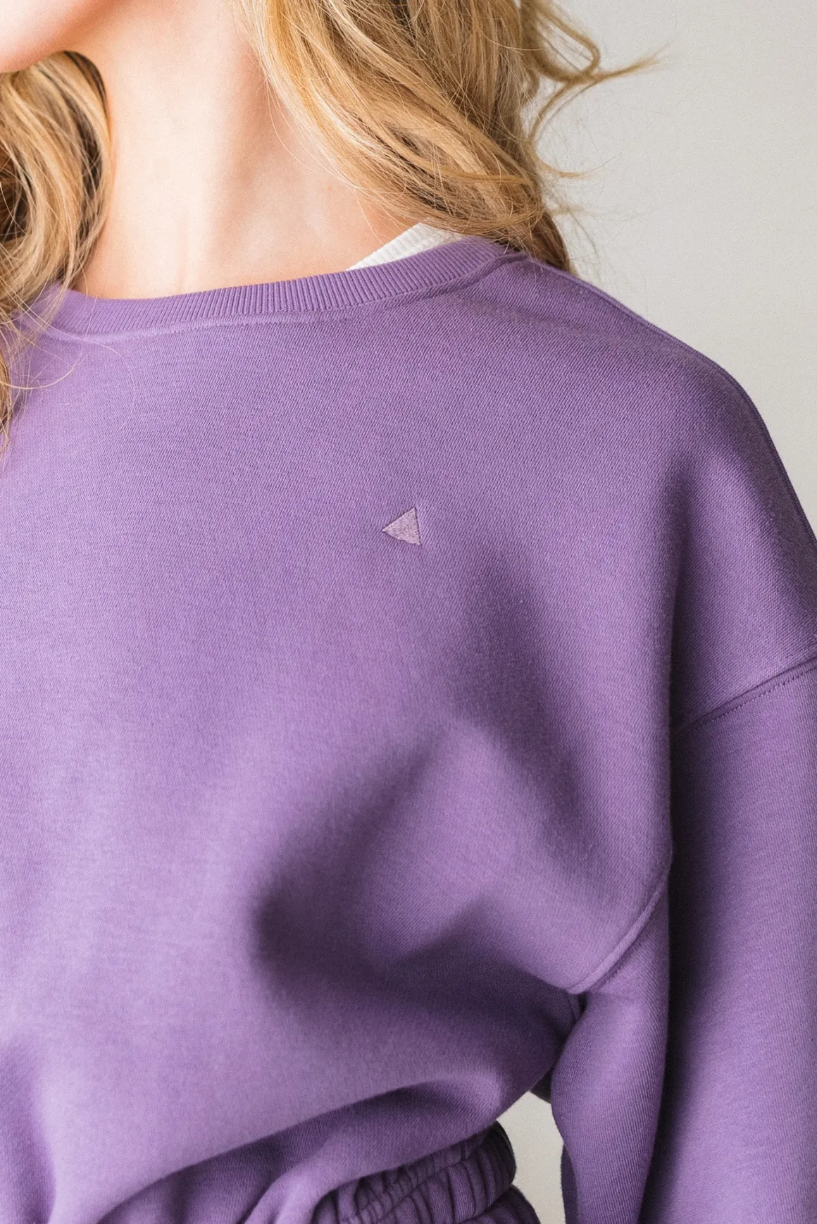 Vitality Cozy® Crop Crew - Violet