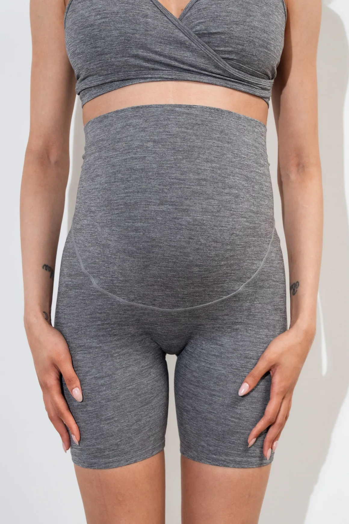 Vitality Daydream® Maternity Rider Short - Cookies and Cream