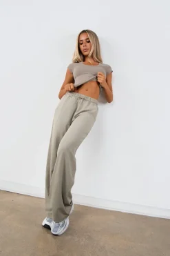 Vitality Essence Weekend Pant - Hazelnut