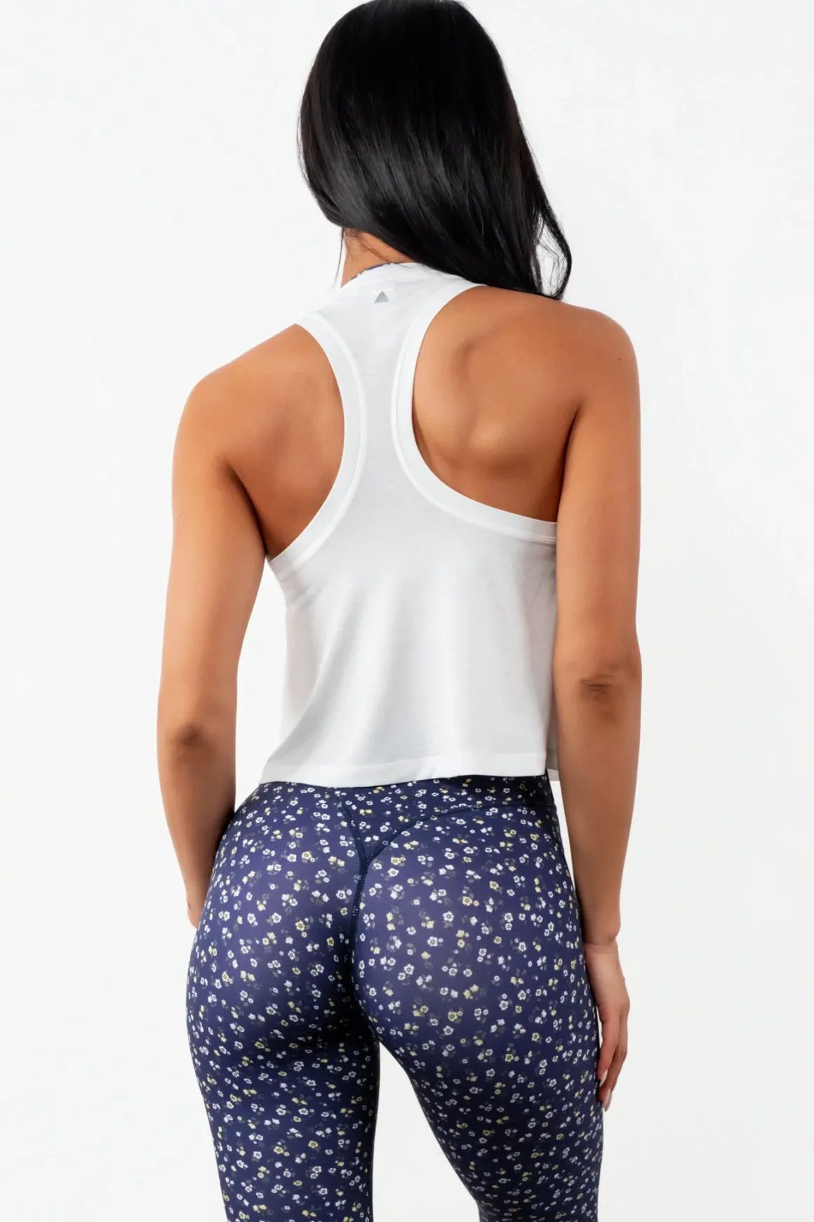 Vitality Flow Racer Tank - Snow