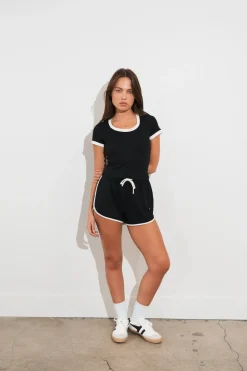 Vitality Motive® Dolphin Short - Midnight Contrast