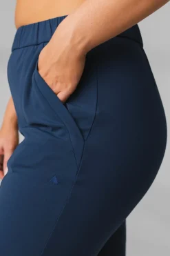 Vitality Nomad® Jogger - Navy