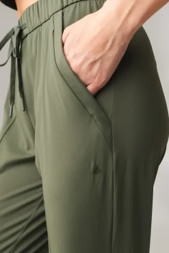 Vitality Nomad® Jogger - Olive