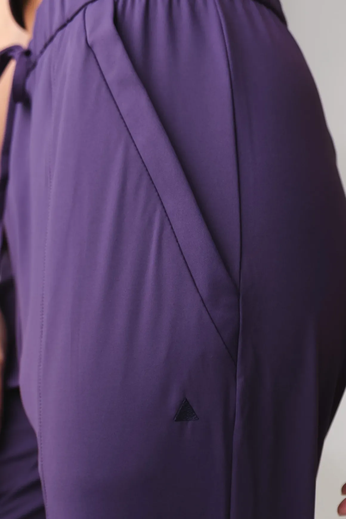 Vitality Nomad® Jogger - Plum