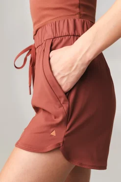 Vitality Nomad® Short - Cinnamon