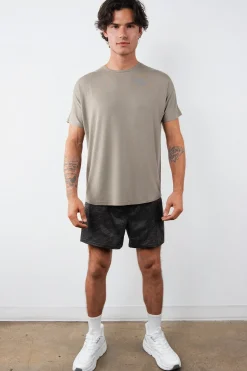Vitality Prime® Train Short 5" - Woodgrain
