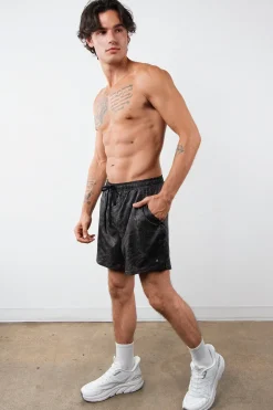 Vitality Prime® Train Short 5" - Woodgrain