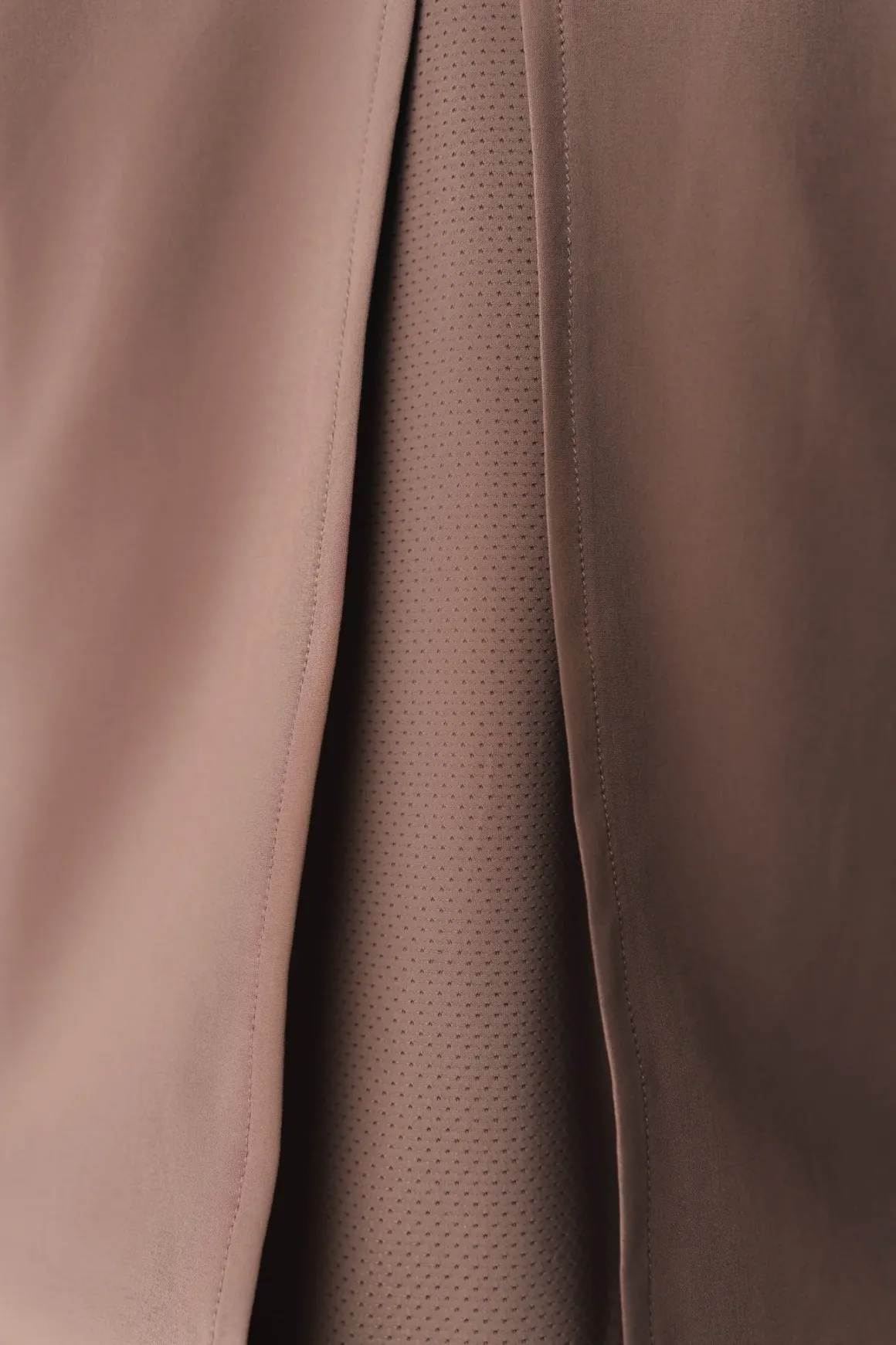 Vitality Prime® Windbreaker - Mocha