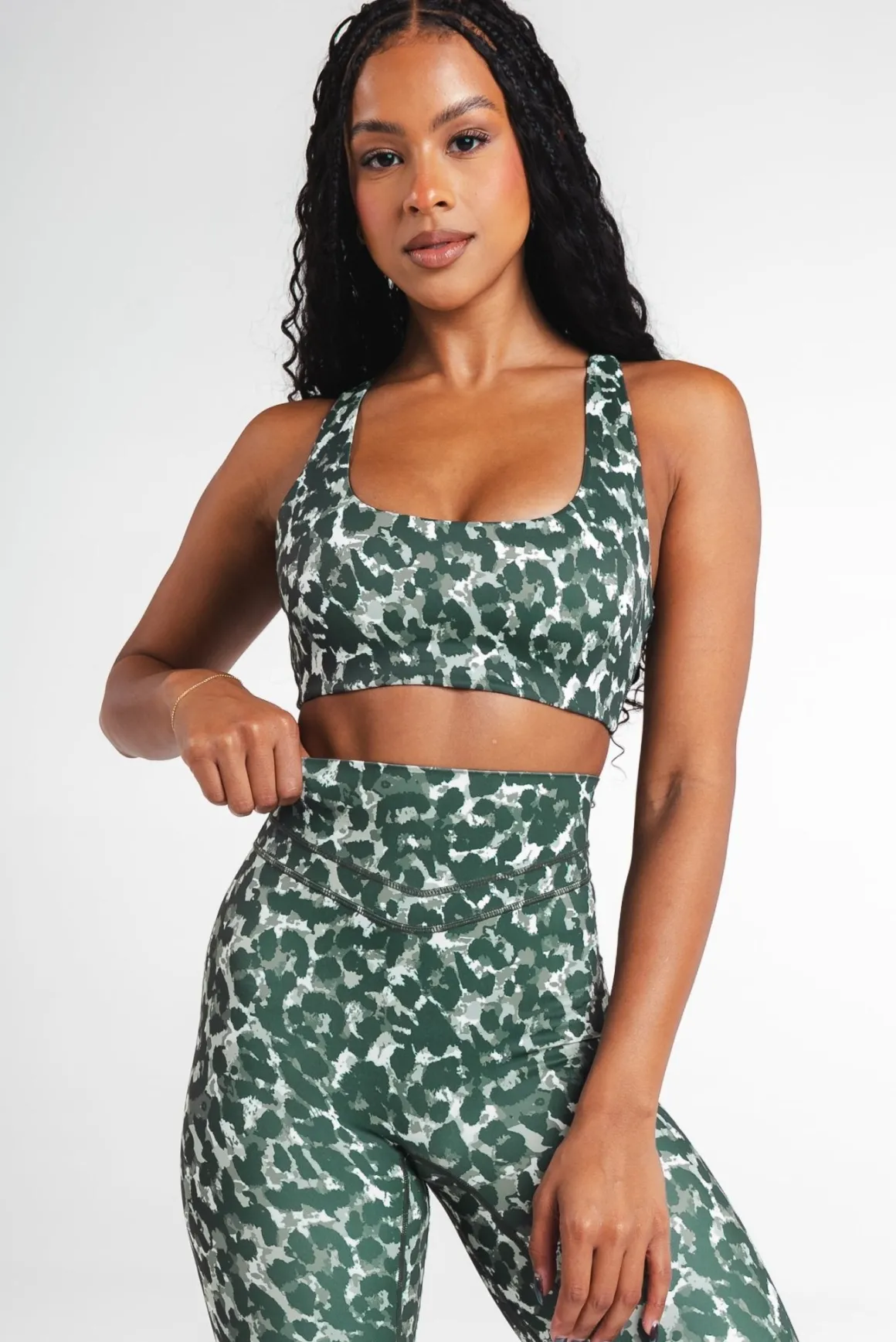Vitality Pulse® Core Bra - Olive Feline