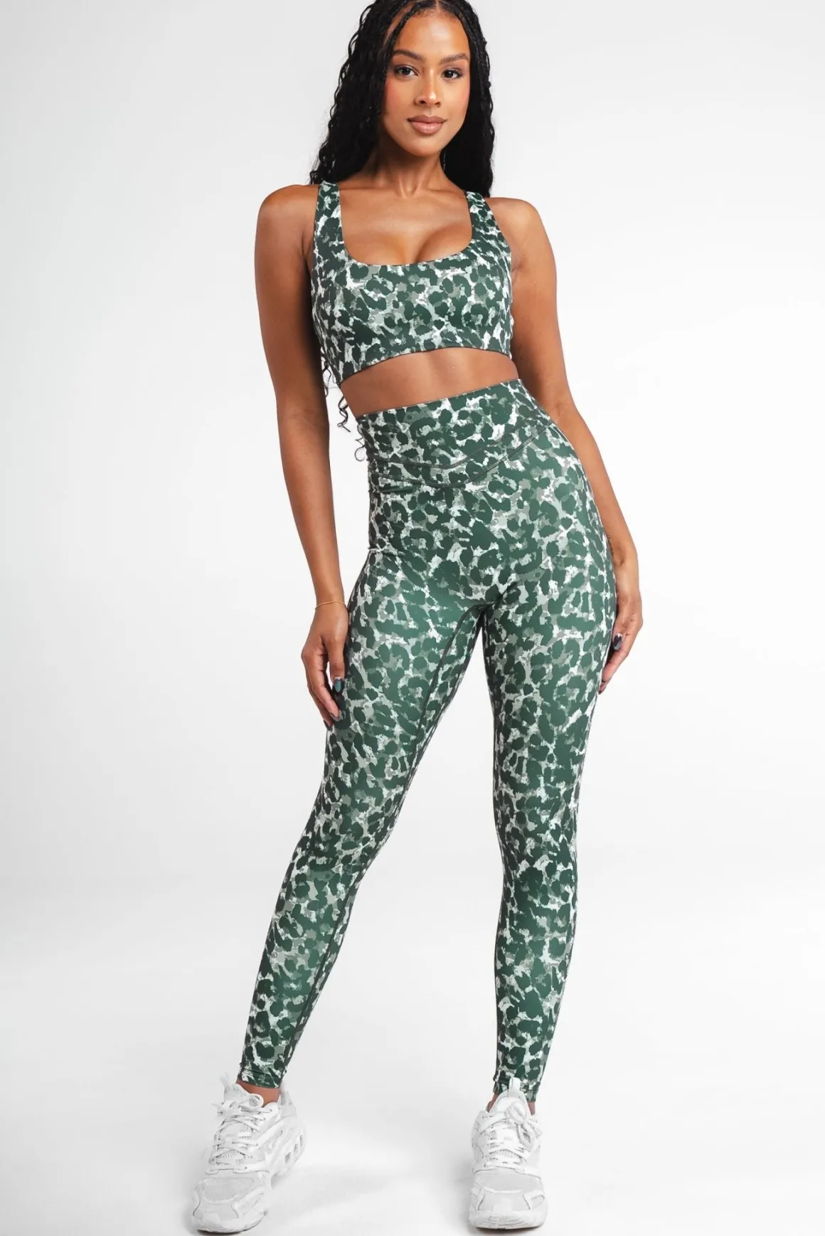 Vitality Pulse® Core Bra+ - Olive Feline