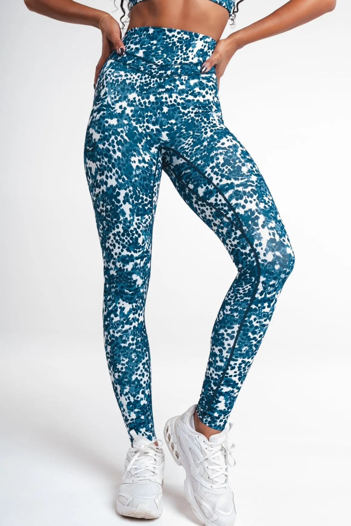 Vitality Pulse® Pant - Marine Feline