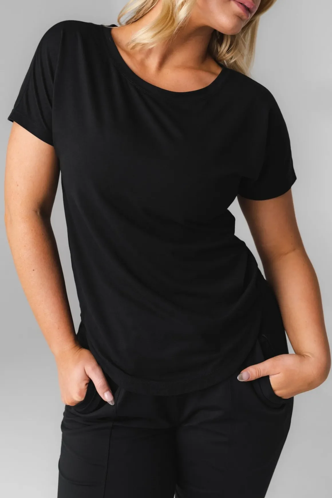 Vitality Versa® Full Tee - Midnight