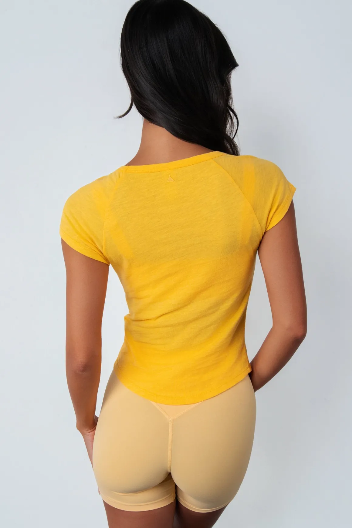 Vitality Whisper Raglan Tee - Mango